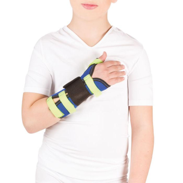 Детский бандаж на лучезапястный сустав (с фиксацией 1-го пальца) Т-8330R  Trives